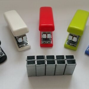 STAPLER MINI-10 FREE 1000 STAPLES WITH STAPLE REMOVER HOOK OFFICE Random Color